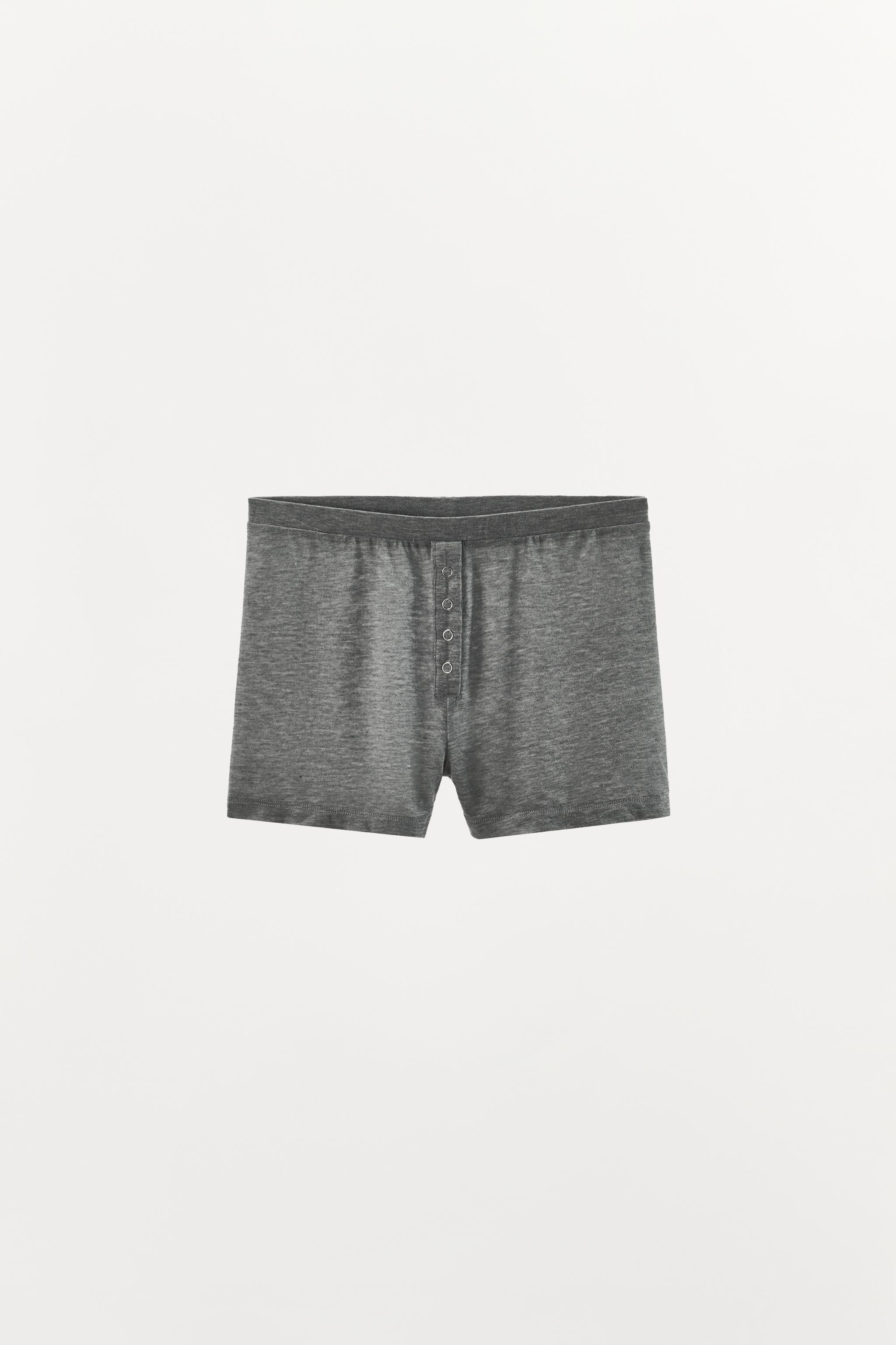 LYOCELL BLEND SHORTS WITH BUTTONS